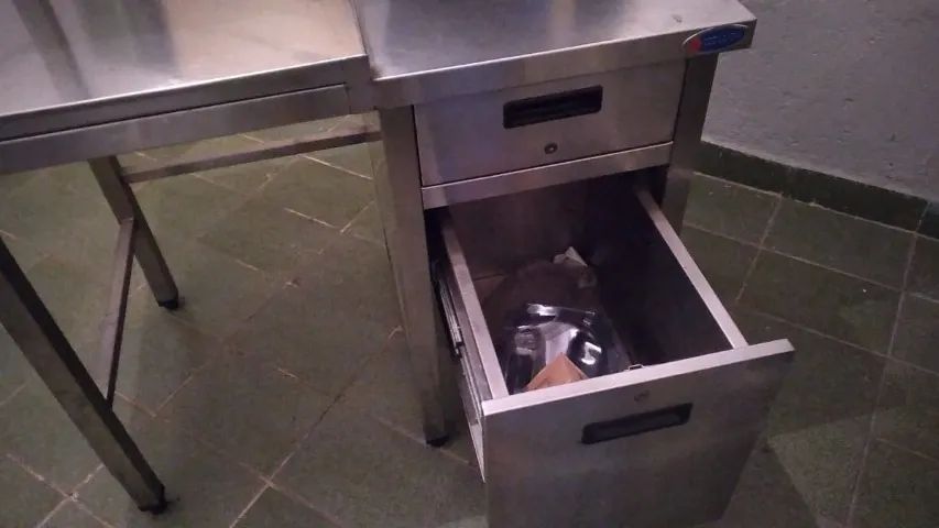 Mesa de Inox para cortar Frango - Foto 2