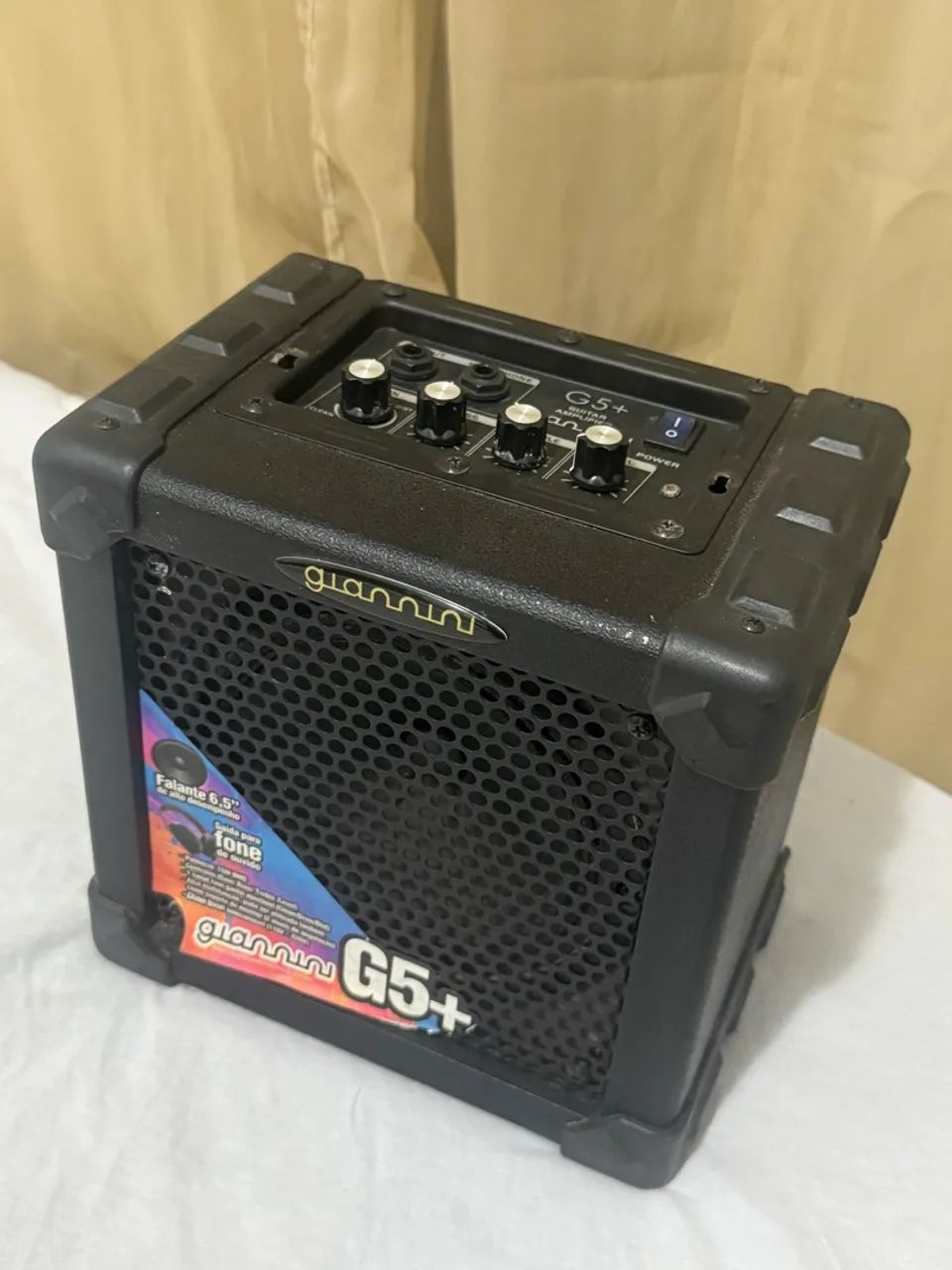 Amplificador guitarra