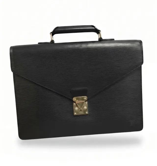 Pasta Louis Vuitton em couro Epi preto  Excelente estado