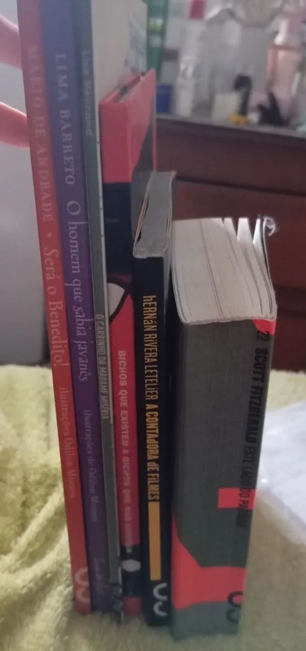 Livros Cosac e naify