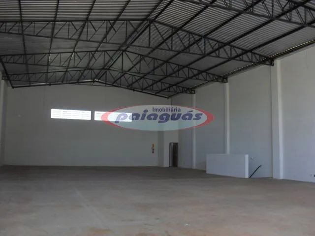 Barracão para alugar no bairro Zona 08 - Maringá/PR - Foto 4
