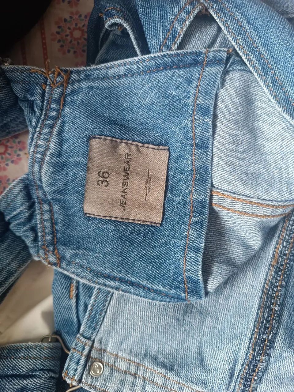 Jardineira jeans 36