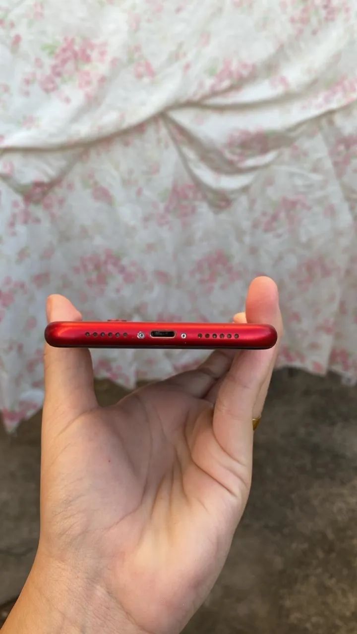 Iphone xr com caixa todo original! - Celulares e Smartphones