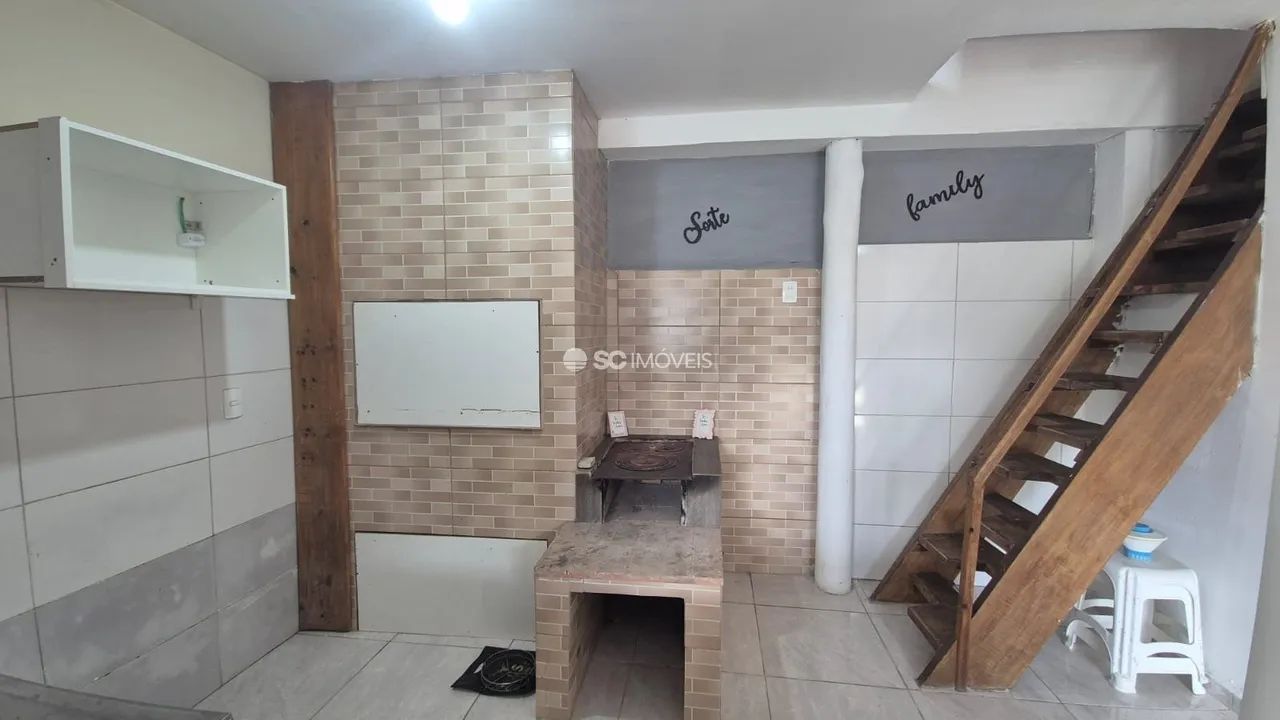 Duas casas com piscina - Foto 4