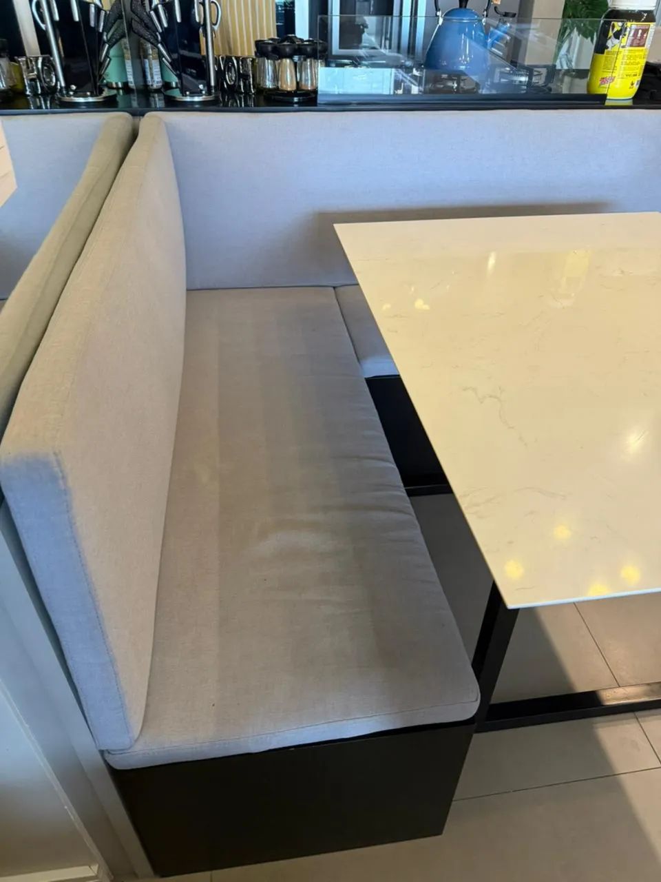 GERMAN CORNER IN PREMIUM STONE65570167696771121