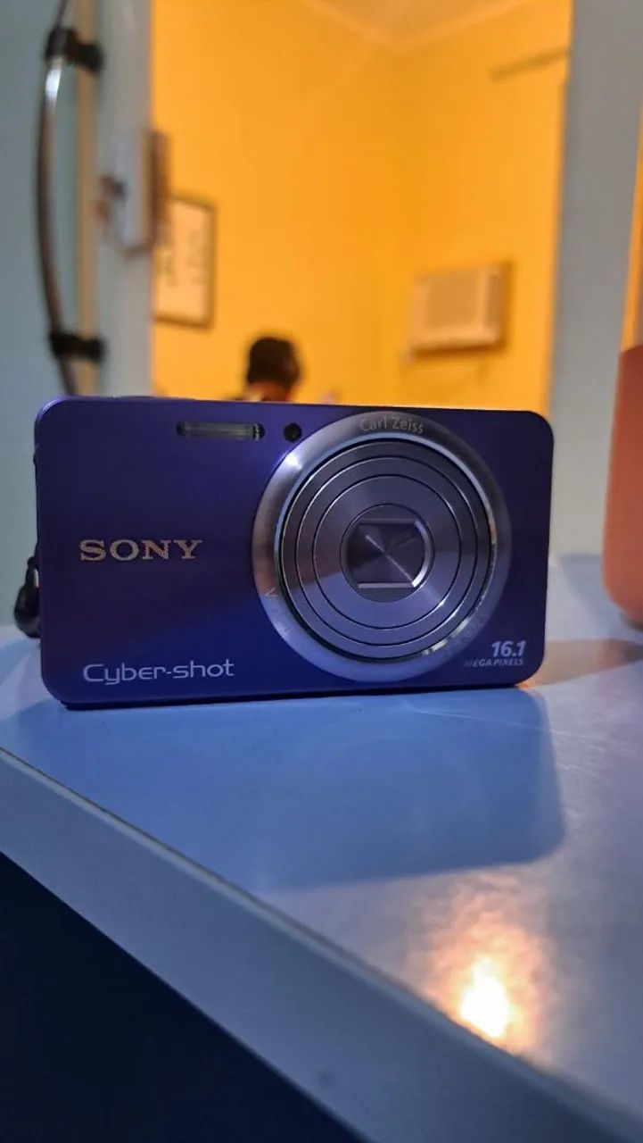sony cyber shot dsc w570