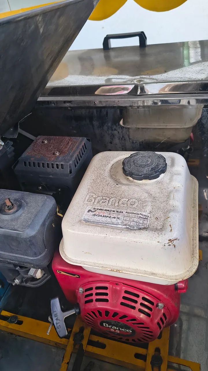 Vendo carrinho de caldo de cana - Foto 2