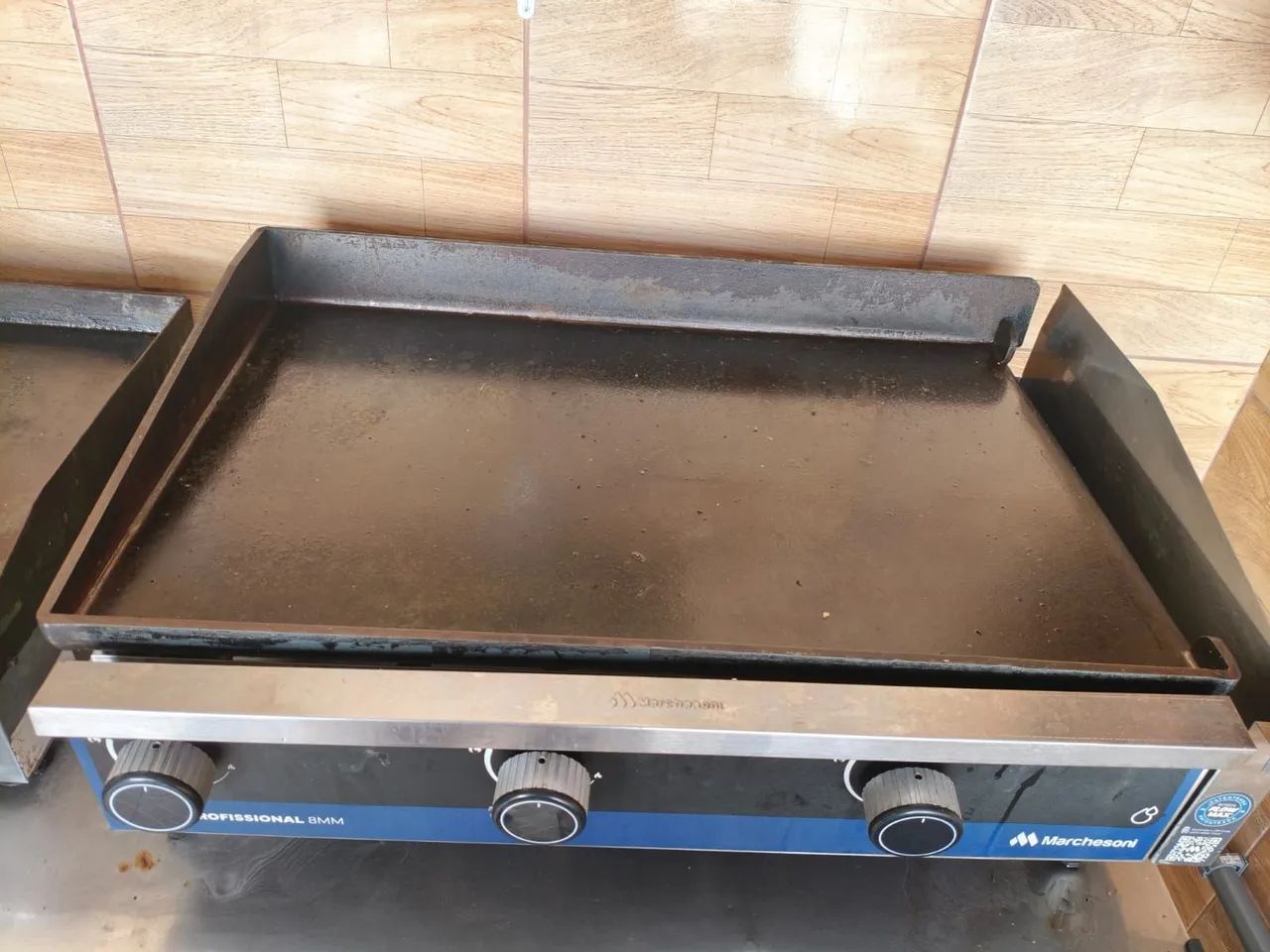 Vende-se mesa de inox e chapas  - Foto 2