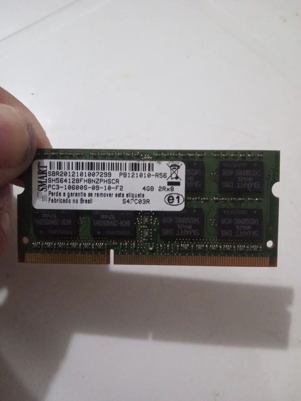 4GB Memory445600522526402563