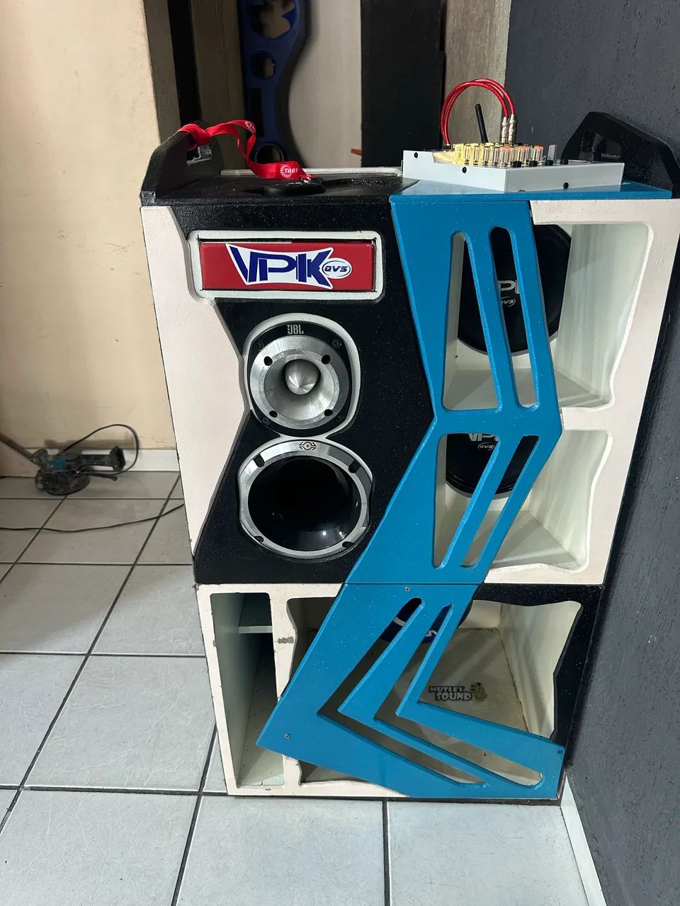 Vendo caixa Bob residencial 