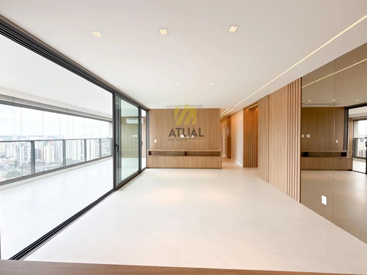 Alto Padrão no Parque Global  3 Dorms, 186m² e 3 Vagas