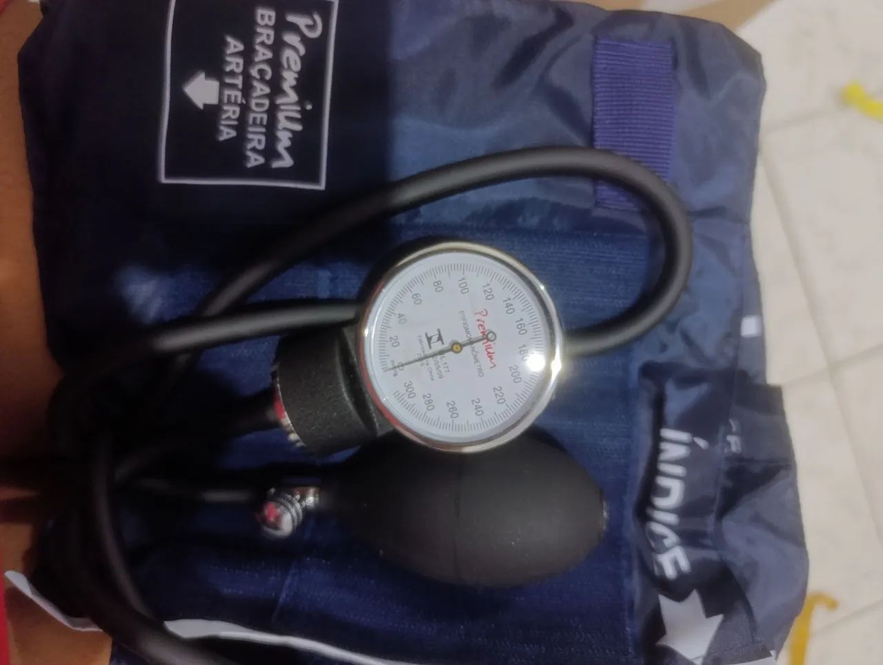 Vende-se medidor de pressão esfigmomanômetro  - Foto 3
