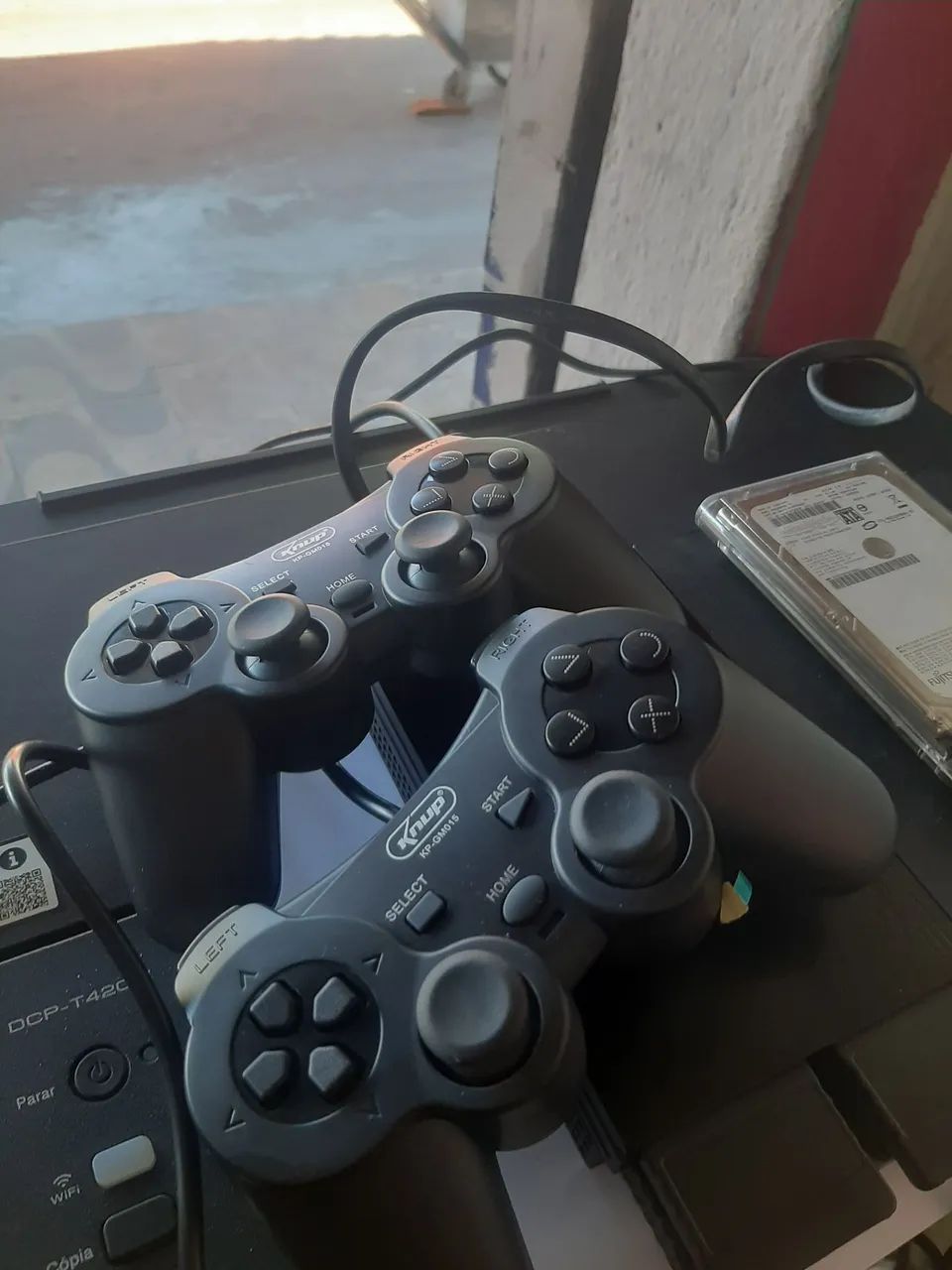 Vendo Playstation 2 com TV lcd de 24 polegadas  - Foto 2