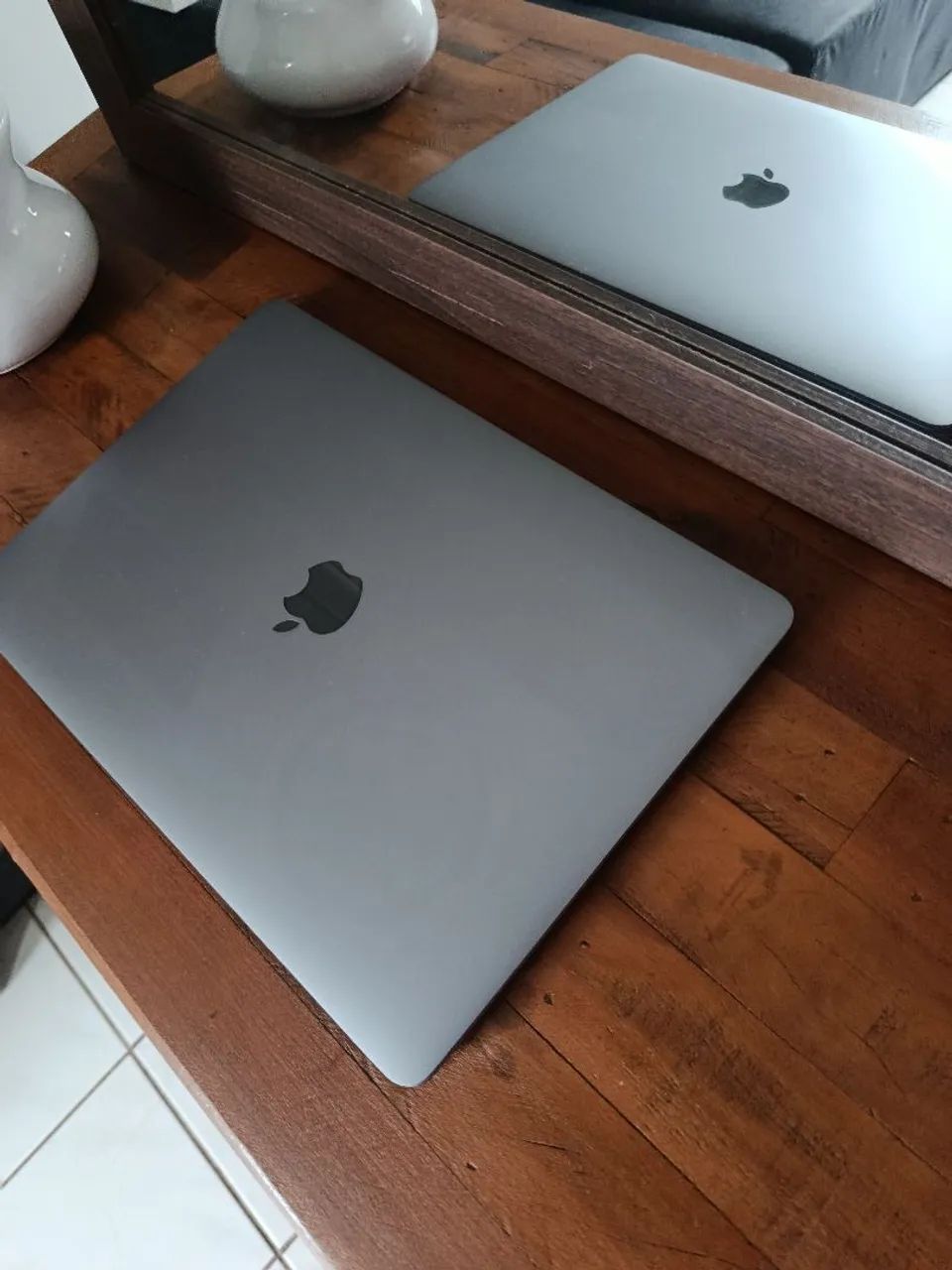 Macbook Air 2019 em oferta.