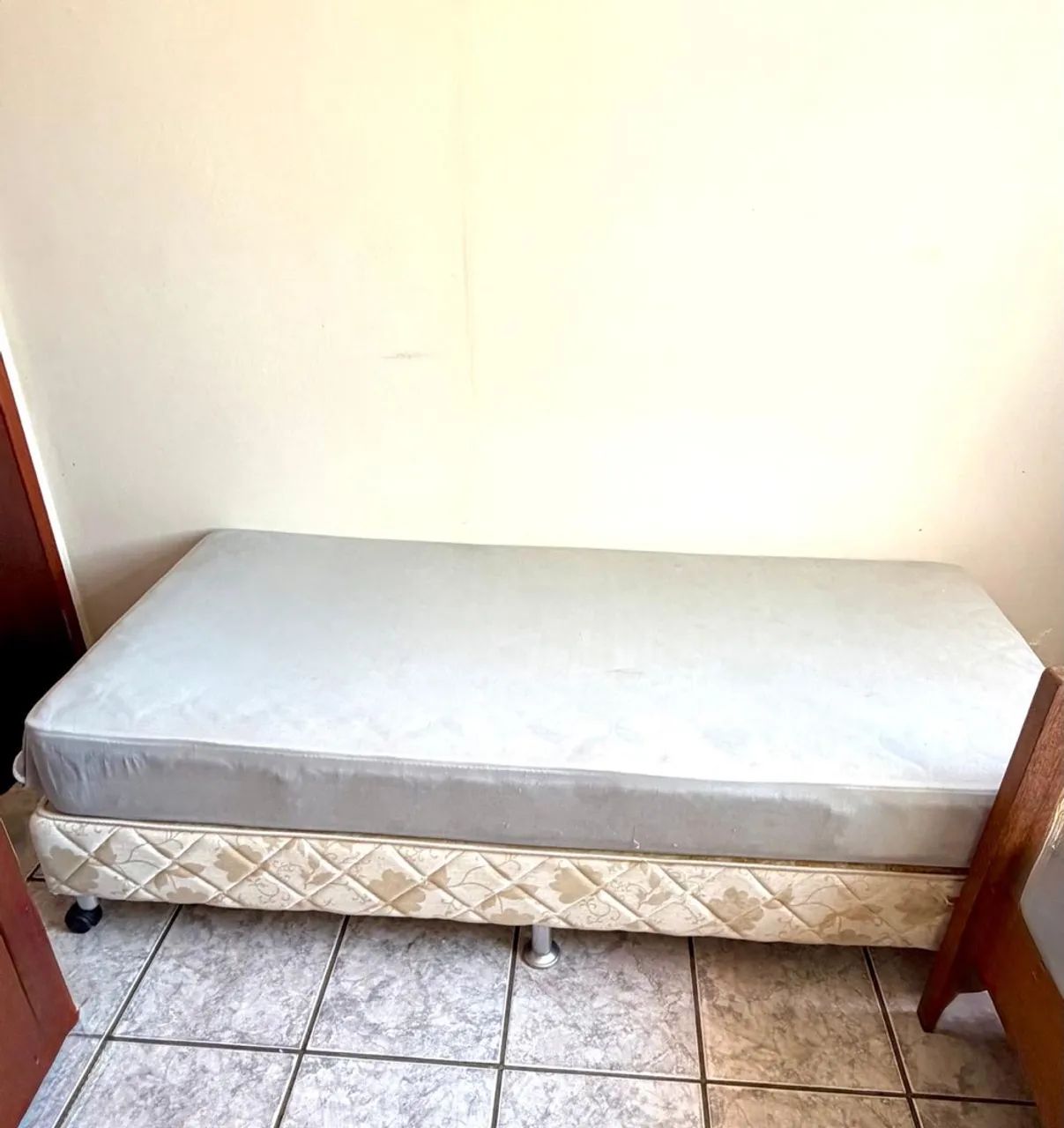 Cama box solteiro com colchão  - Foto 2