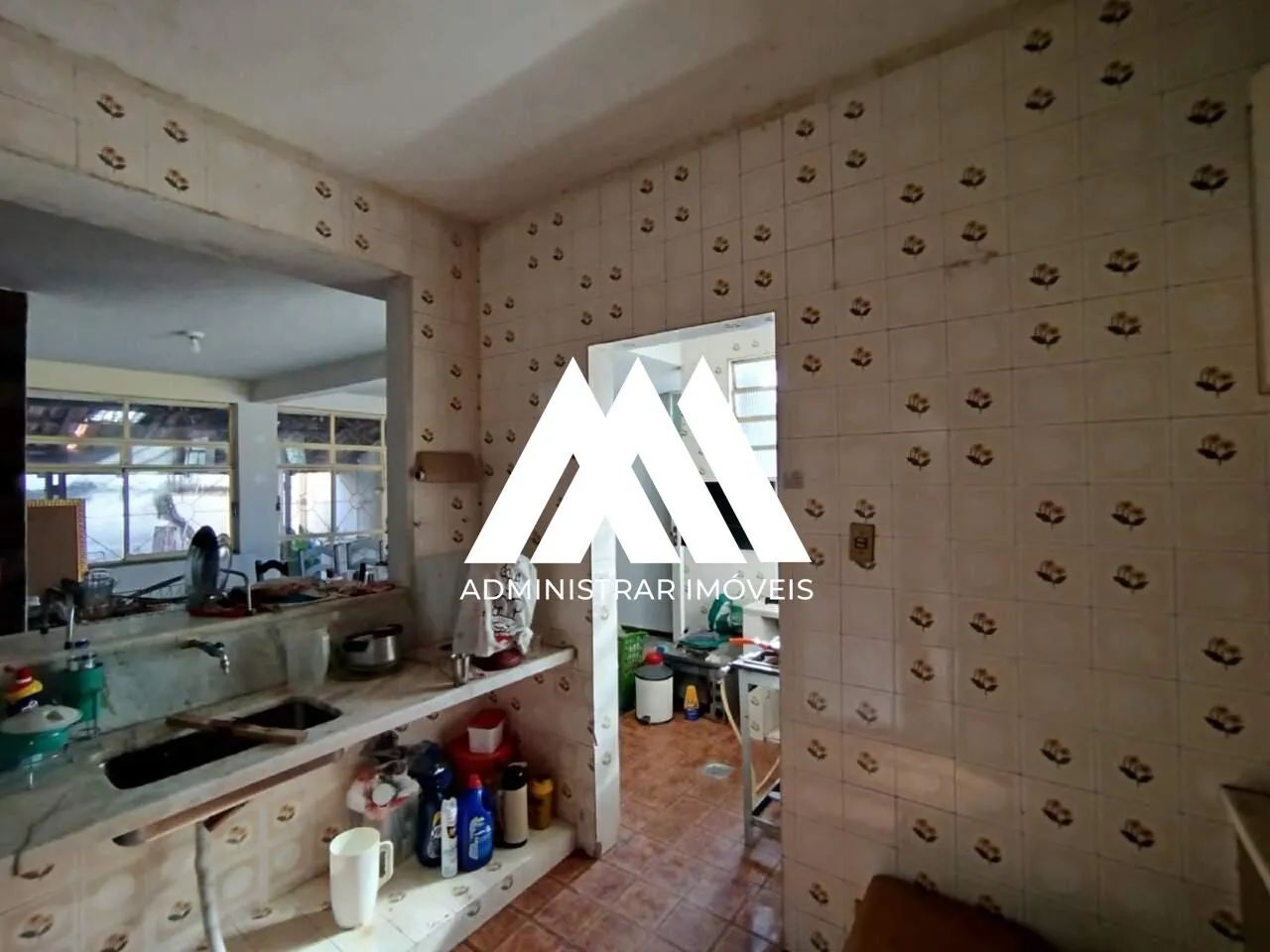 Vendo casa em Itaúna em excelente localização! - Foto 2