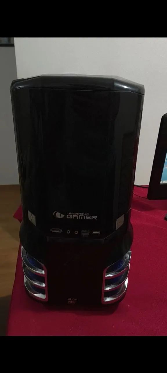 Gabinete gamer L20xC49xA44 