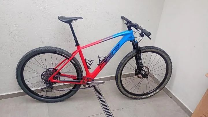 Oggi Big Wheel 7.2 Carbon Aro 29 - Fox Performance - SRAM GX 12v