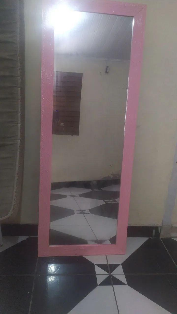 Vendo espelho grande praticamente novo65204501864065120
