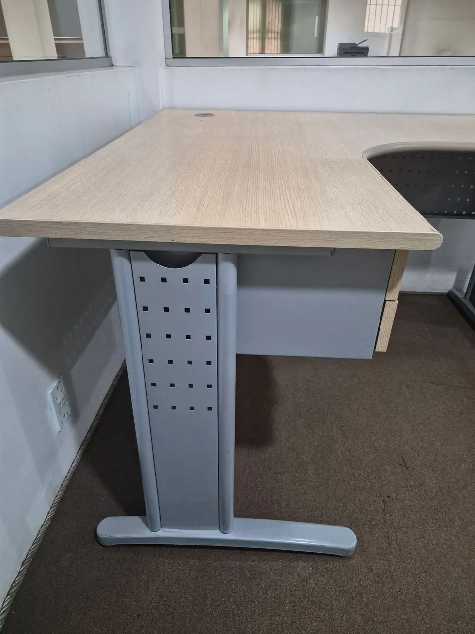 3 Mesas de Escritório em L - Foto 3