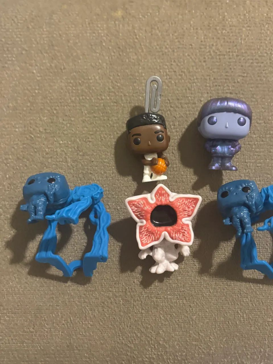 Kinder ovo Stranger Things - Foto 2
