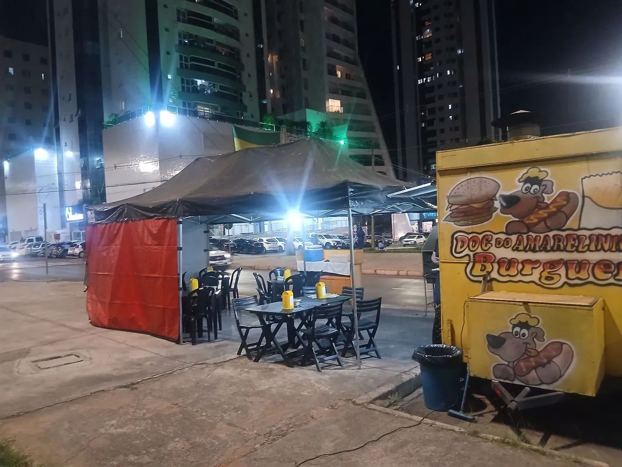 Venda der um trailer em águas claras 1