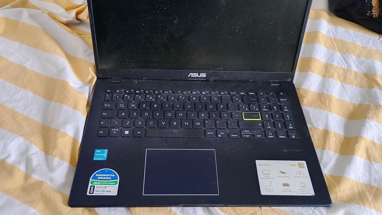 Vende-se laptop