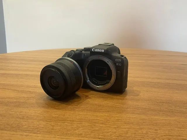 Canon EOS R10 RF-S18-150 mm F3.5-6.3 STM KIT - Foto 2