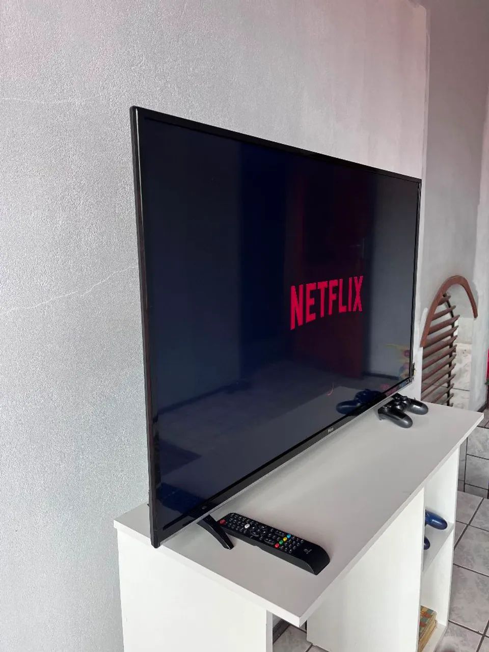Smart TV Philco 49 Polegadas Full HD Perfeito Estado com Controle HDMI AV USB Espelha Tela - Foto 2