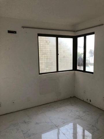 Apartamento na Beira Mar de Piedade com 4 Quartos sendo 1 Suíte - Foto 19