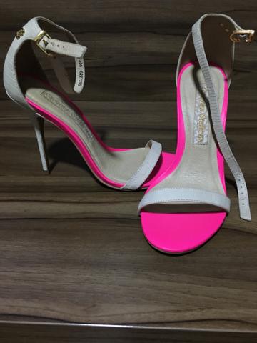 Sandália Carmen Steffens - Foto 2