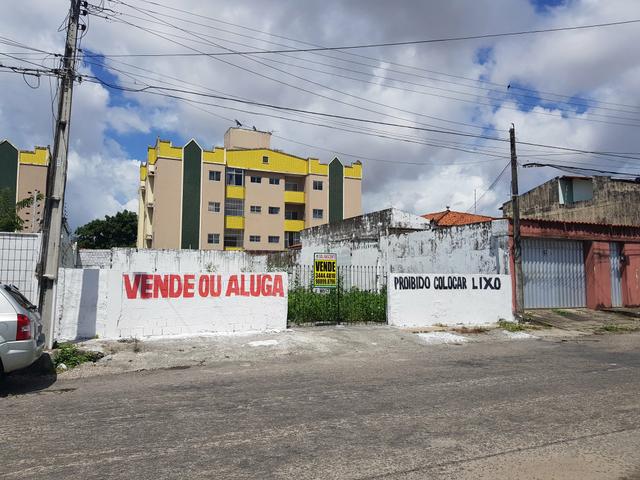 Vendo excelente Terreno muito bem localizado no bairro Avenida Oliveira Paiva - Foto 2