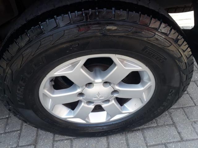MITSUBISHI PAJERO SPORT HPE 4X4-AT 2.5 TB-IC - Foto 19
