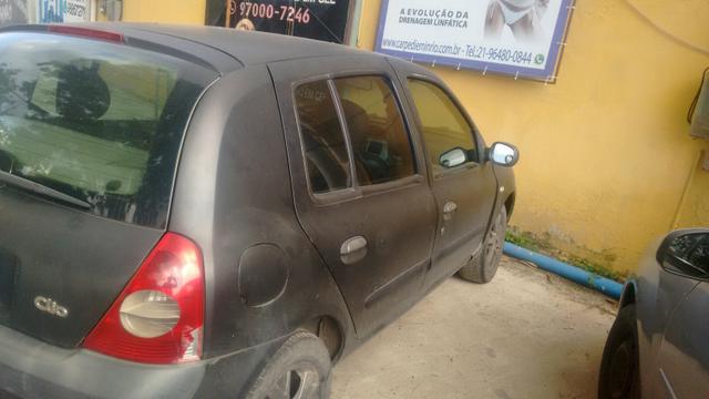Clio 2005 - Foto 3