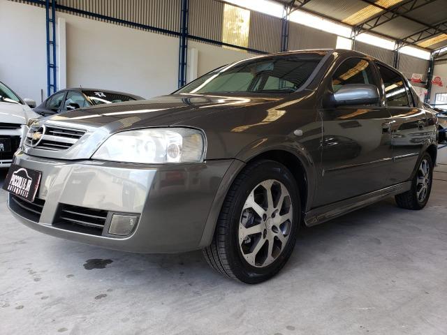 Astra hatch Advantage 2.0 manual - muito novo com GNV - Foto 2