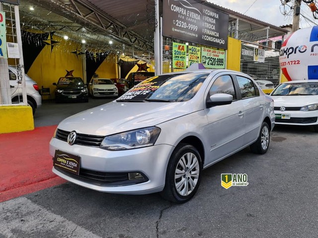 VOLKSWAGEN VOYAGE 2013