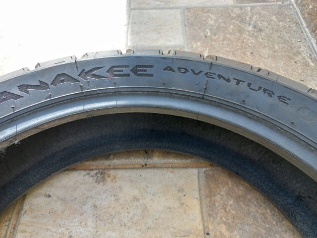 Pneu Michelin Anakee adventure 170/60-17 - Foto 4