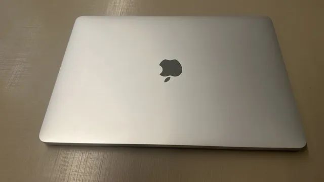 MacBook Pro 2022 m2