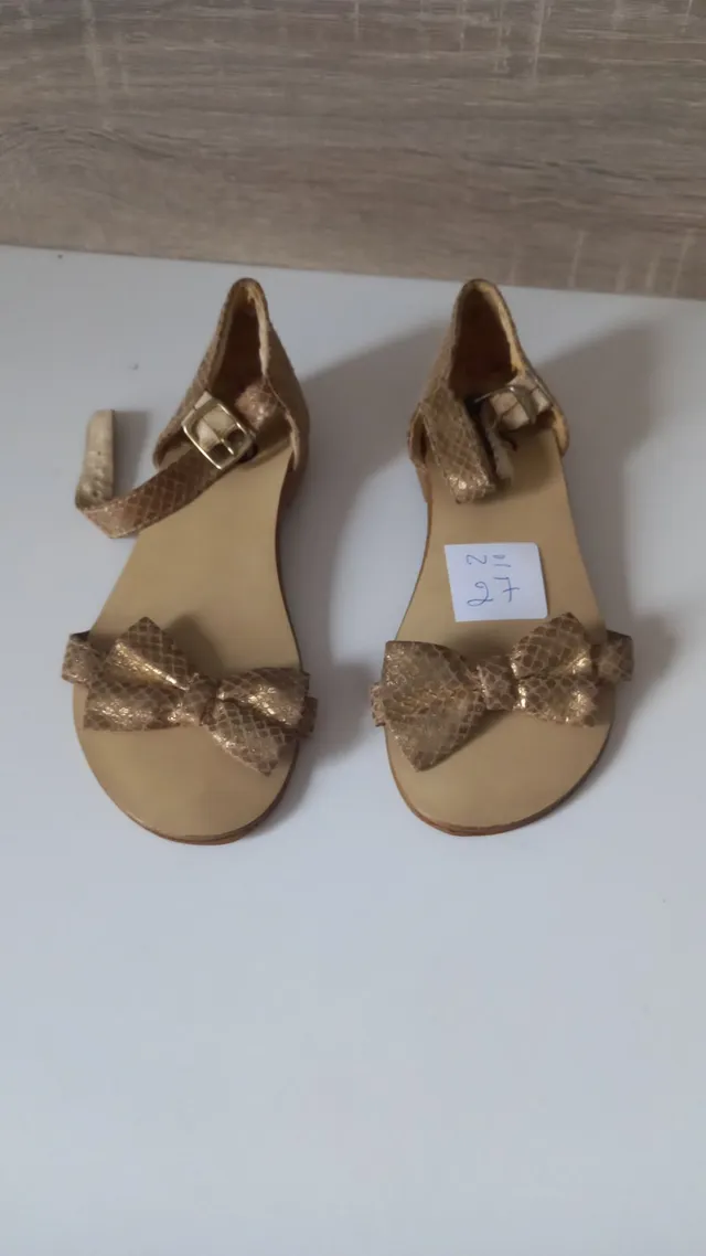 Sandalia 27