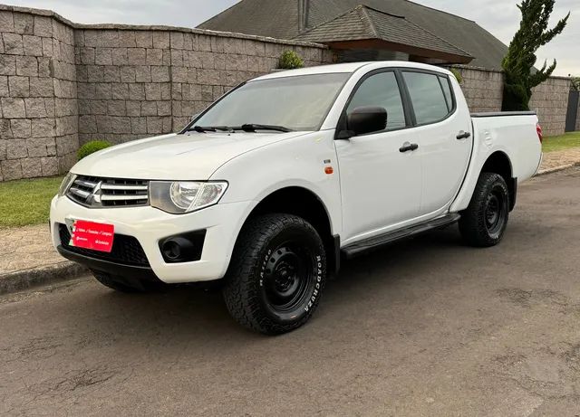 Triton 2013 4x4 diesel 
