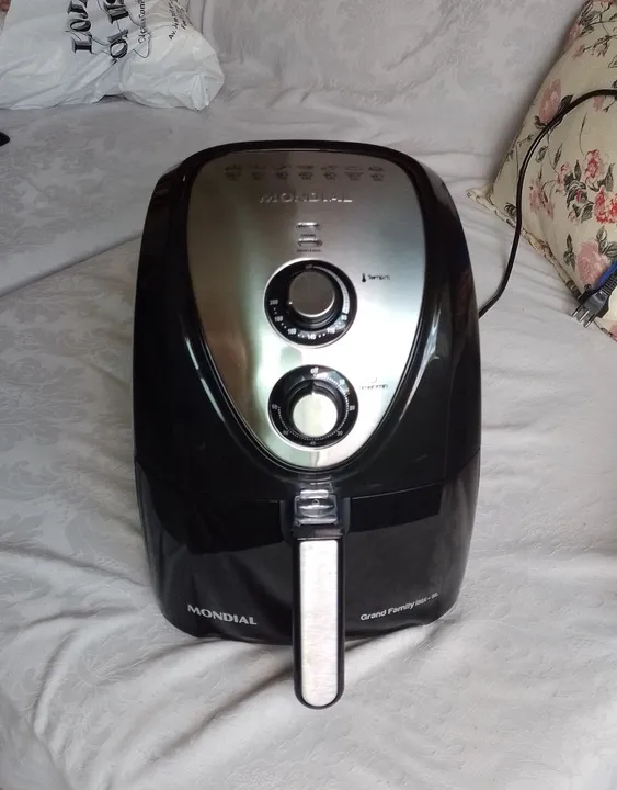 Fritadeira Elétrica (Air Fryer) Mondial Grand Family 5L