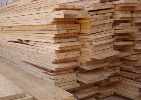 Tábua Pinus Várias Medidas Melhor Preço do DF - De 30cm por R$ 29,99 peças 3mt
