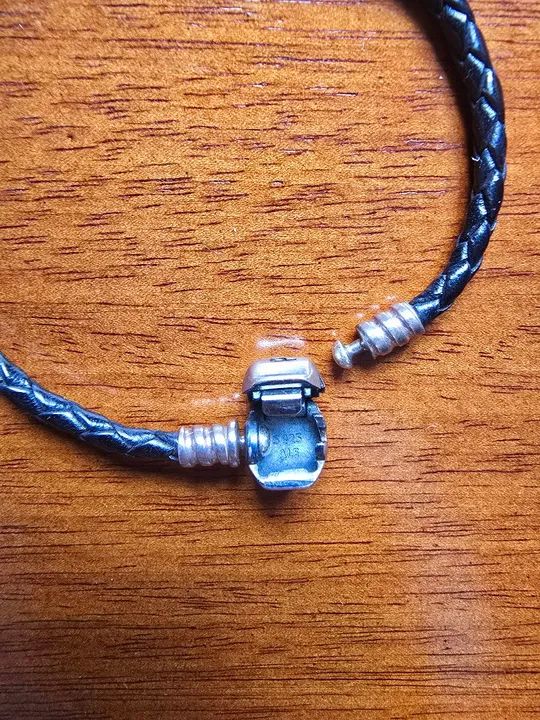 Pulseira Pandora Original em Couro - Foto 2