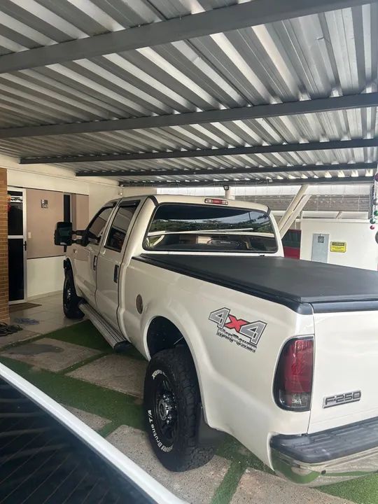 Ford F-250 2011- Caminhão robusto e potente - Foto 4