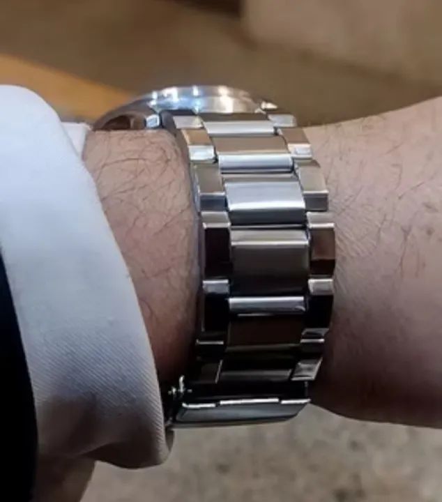 Pulseira para relogio  de aço inoxidável cor prata de 20mm(2cm) - Foto 3