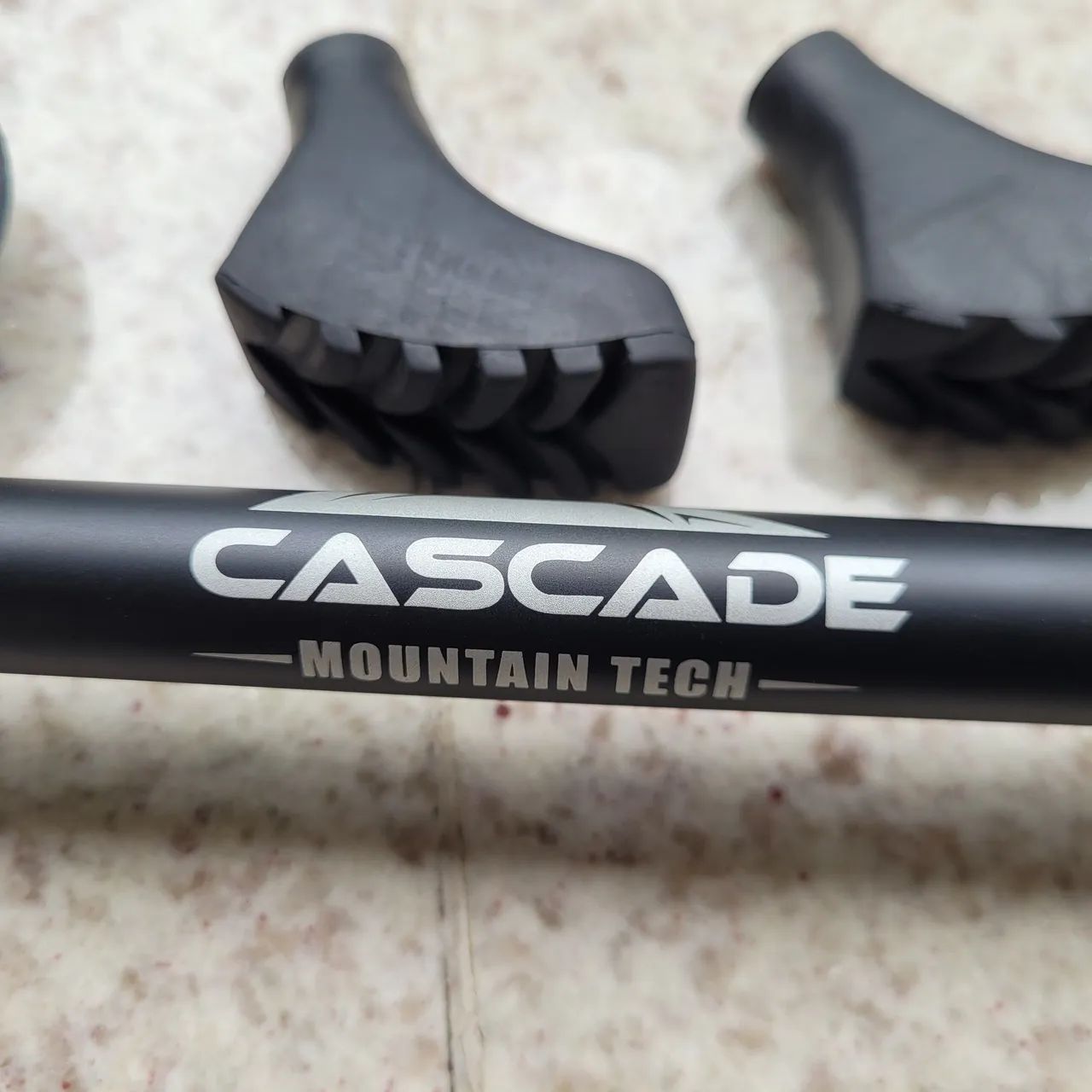 Bastões de caminhada Cascade MountainTech Carbono - Foto 2