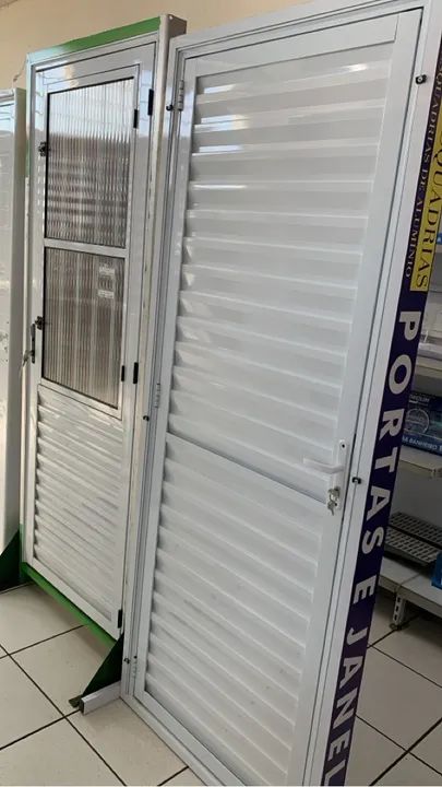 Porta de Alumínio - Nova a partir de 523,00 - Foto 4