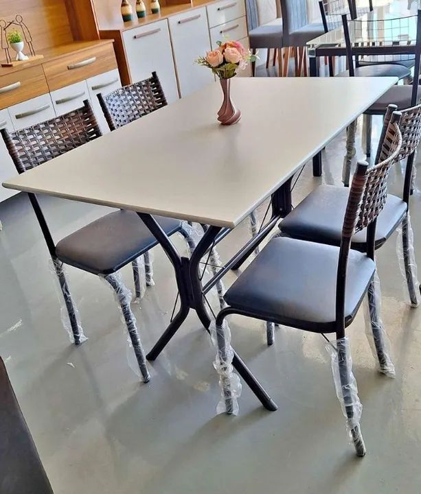 Só Hoje Mesa de Jantar 4 Cadeiras Entrega Grátis - Foto 2