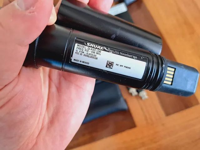 Microfone sem Fio Sistema Profissional Shure QLXD24/SM58 - Foto 4