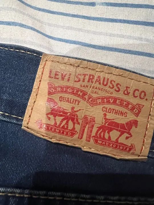 Calça Jeans Levi's Skinny - Azul Escuro 38